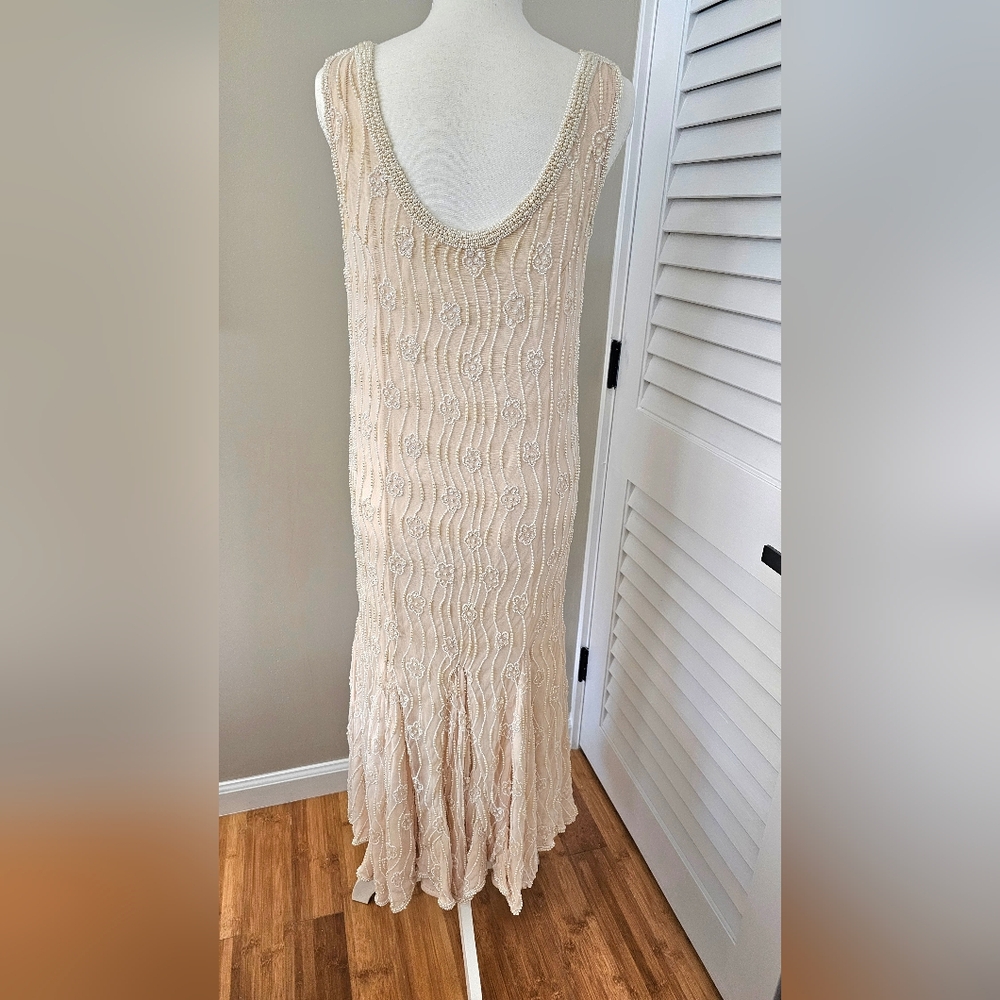 Vintage baby pink Sequin and pearl Maxi dress with gorgeous Mermaid bottom - Picture 4 of 9
